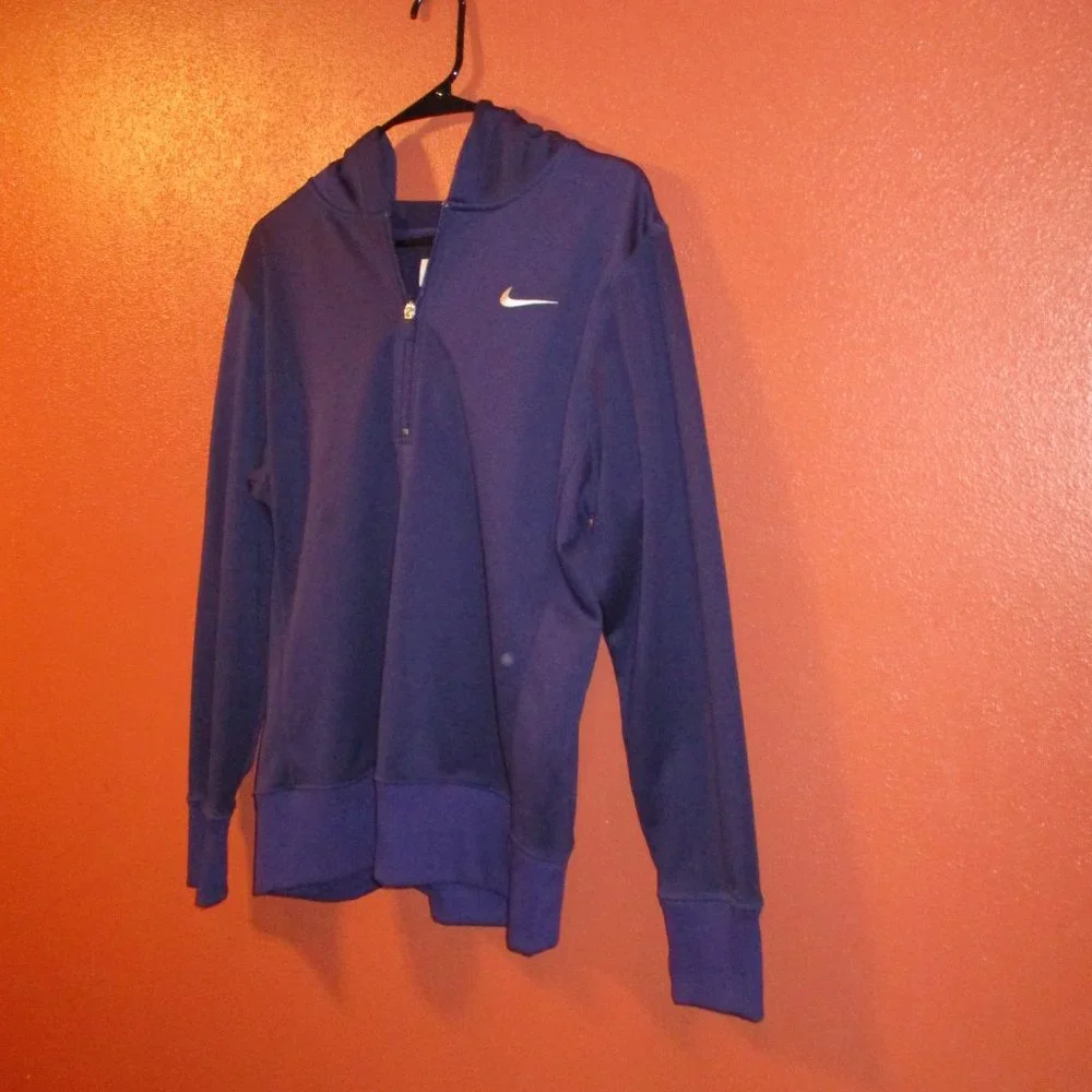 Nike Hoodie Woman Large Blue White Outdoor Summer Night Swoosh Pullover Hoodie